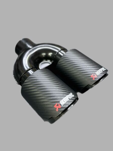 Akrapovic Egzoz Ucu Açılı Çift Çıkış