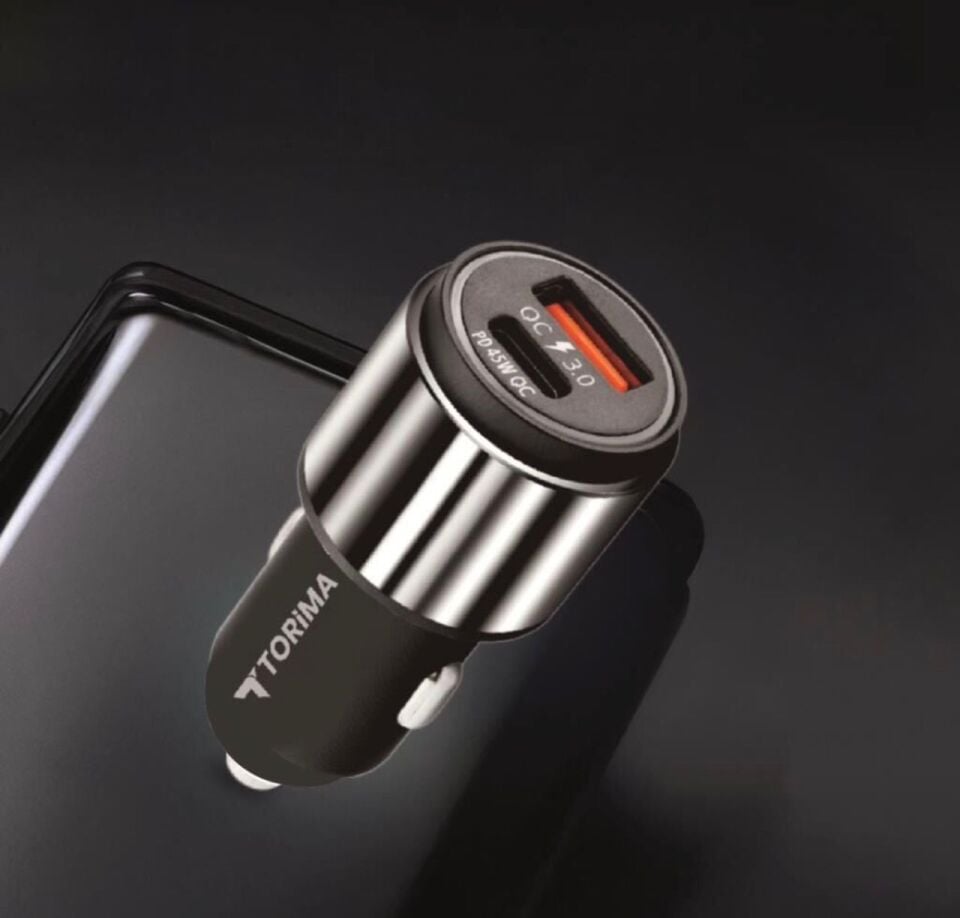 Çift Usb Araç Şarj Cihazı Tüm Araçlara Uyumlu Çakmaklık Şarj Cihazı C16 Gümüş