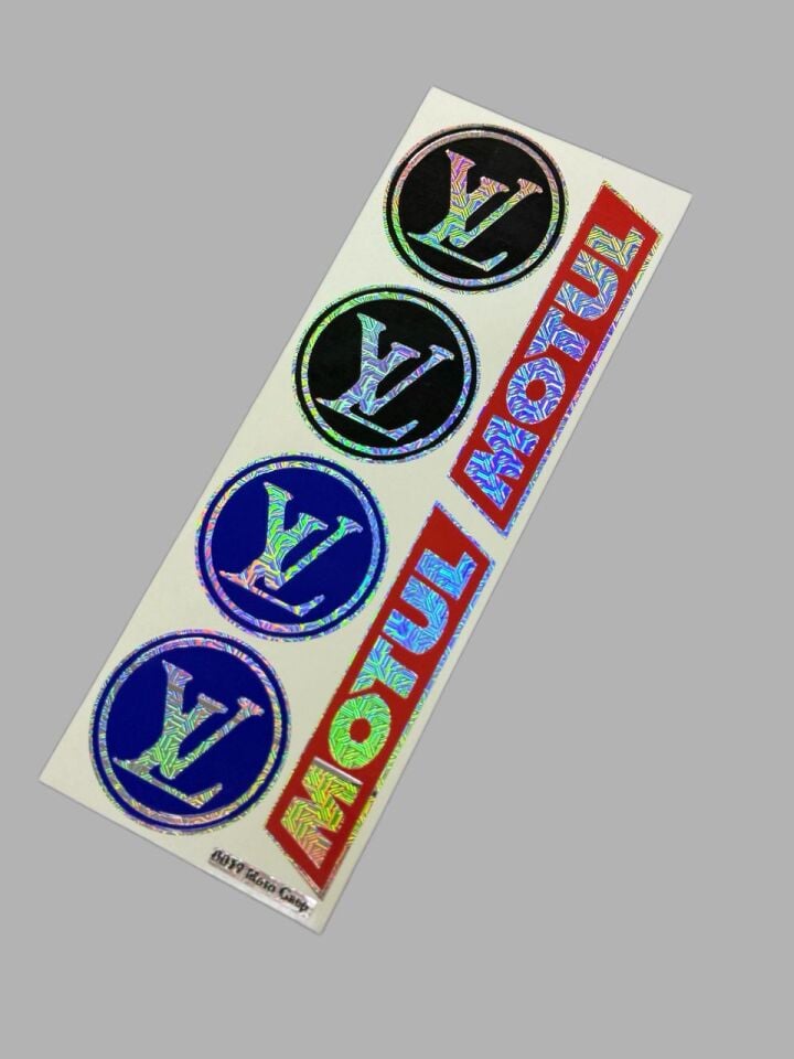 0039 Moto Grup Luis Vuitton Hologramlı