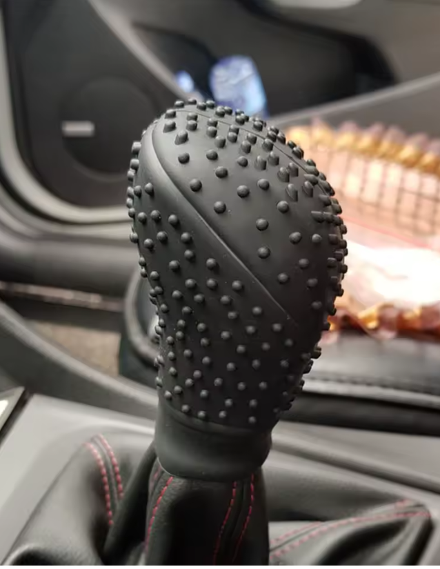 Tırtıklı Silikon Vites Kılıfı (kırmızı)