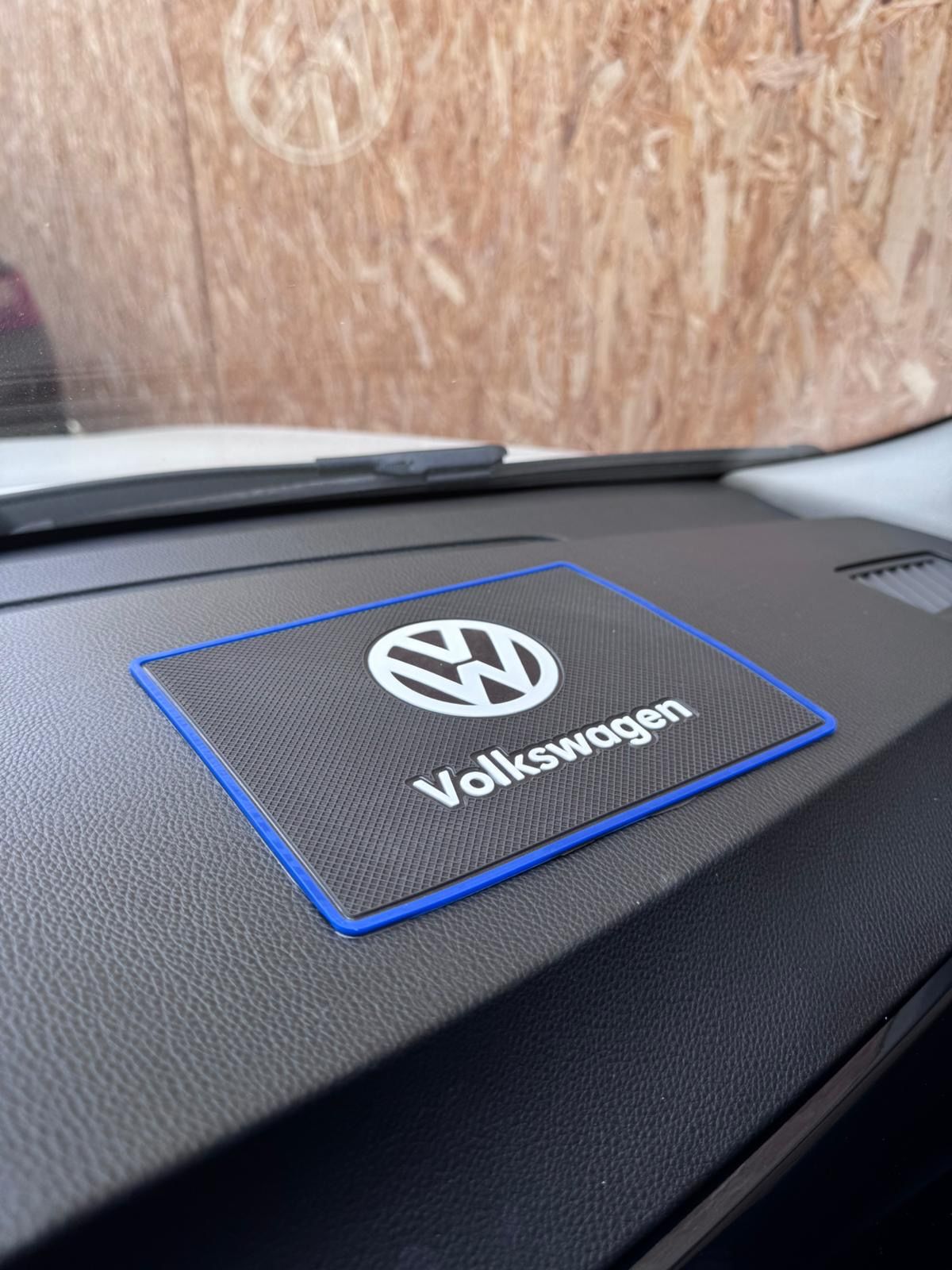Volkswagen torpido üstü kaydırmaz ped