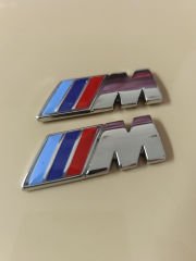 3D M Logo metal (5cm)