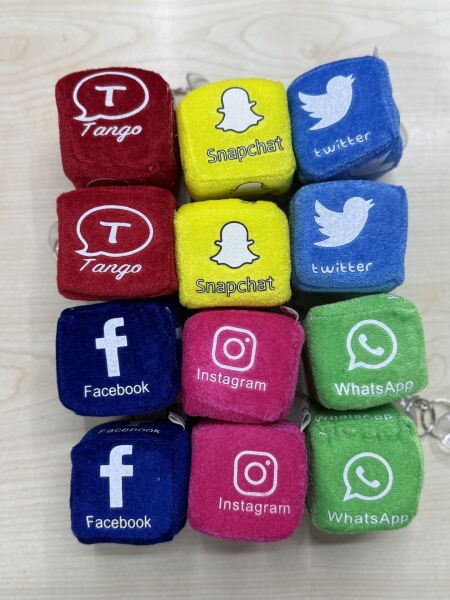 Sosyal Medya Peluş Zar (12'li)