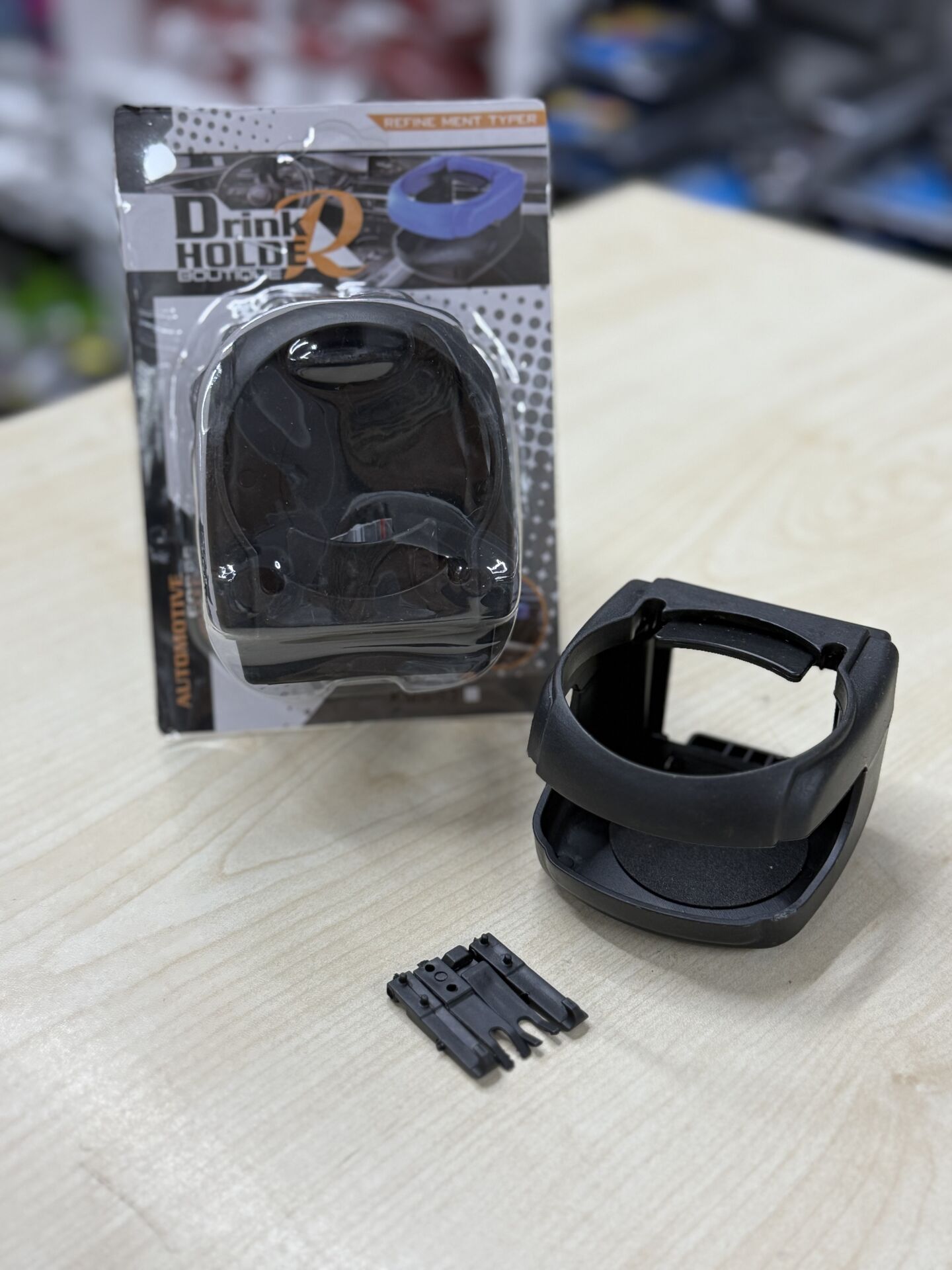 Peteğe Geçme Çok Amaçlı Bardaklık Siyah