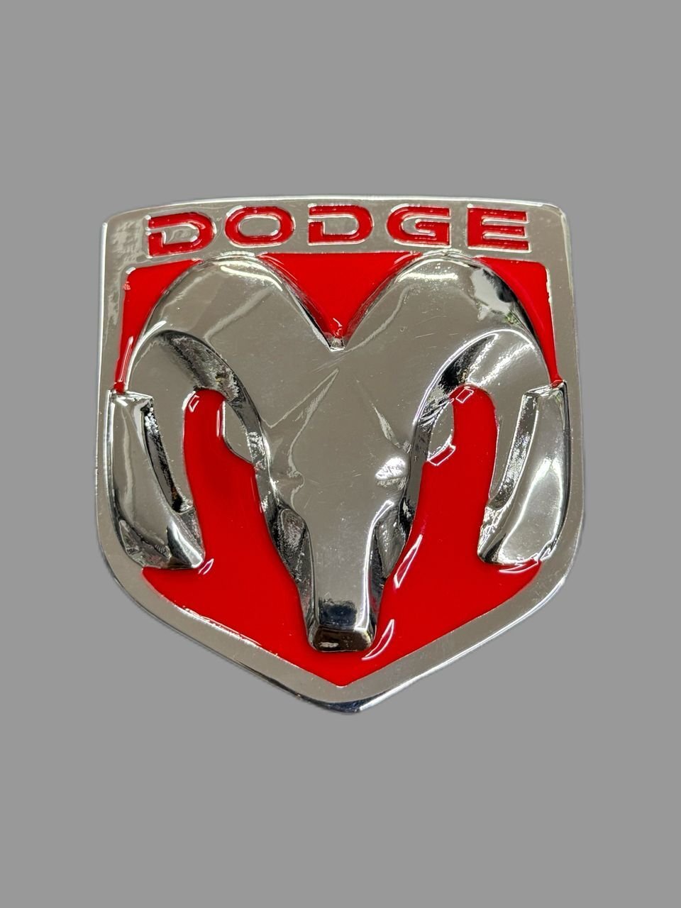 Dodge Döküm Arma Kırmızı 8x8,5cm