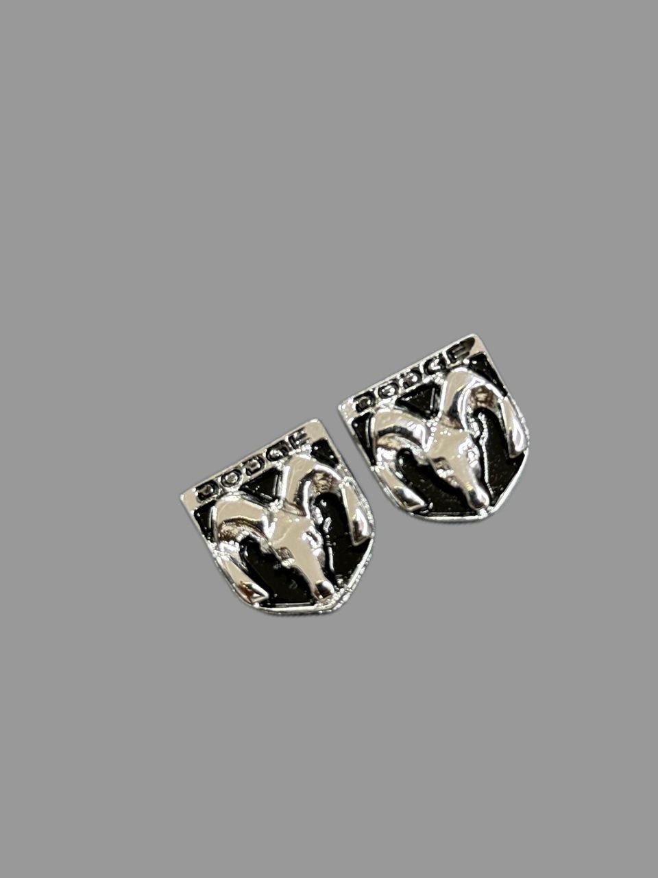 Dodge Fındık Arma Kırmızı