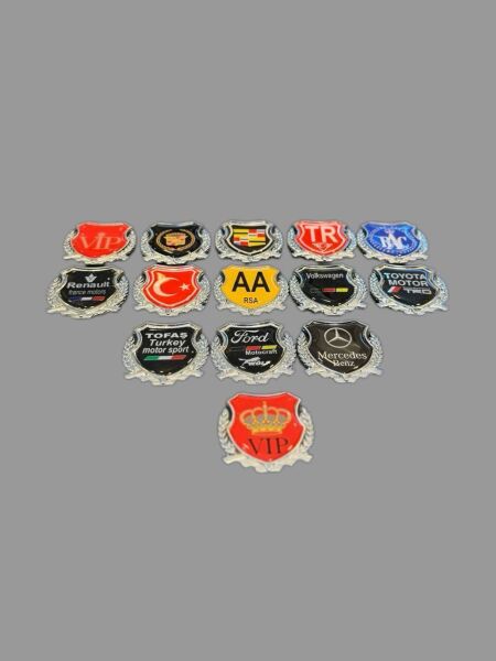 Vip Taçlı Çelenkli Döküm Araç Aksesuarı