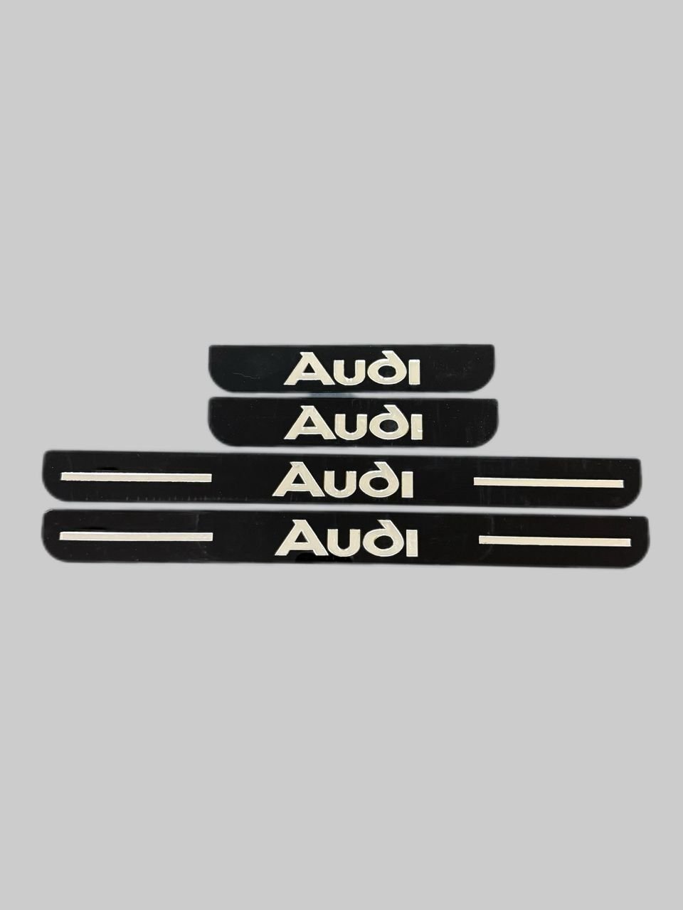 Audi pleksi kapı eşiği
