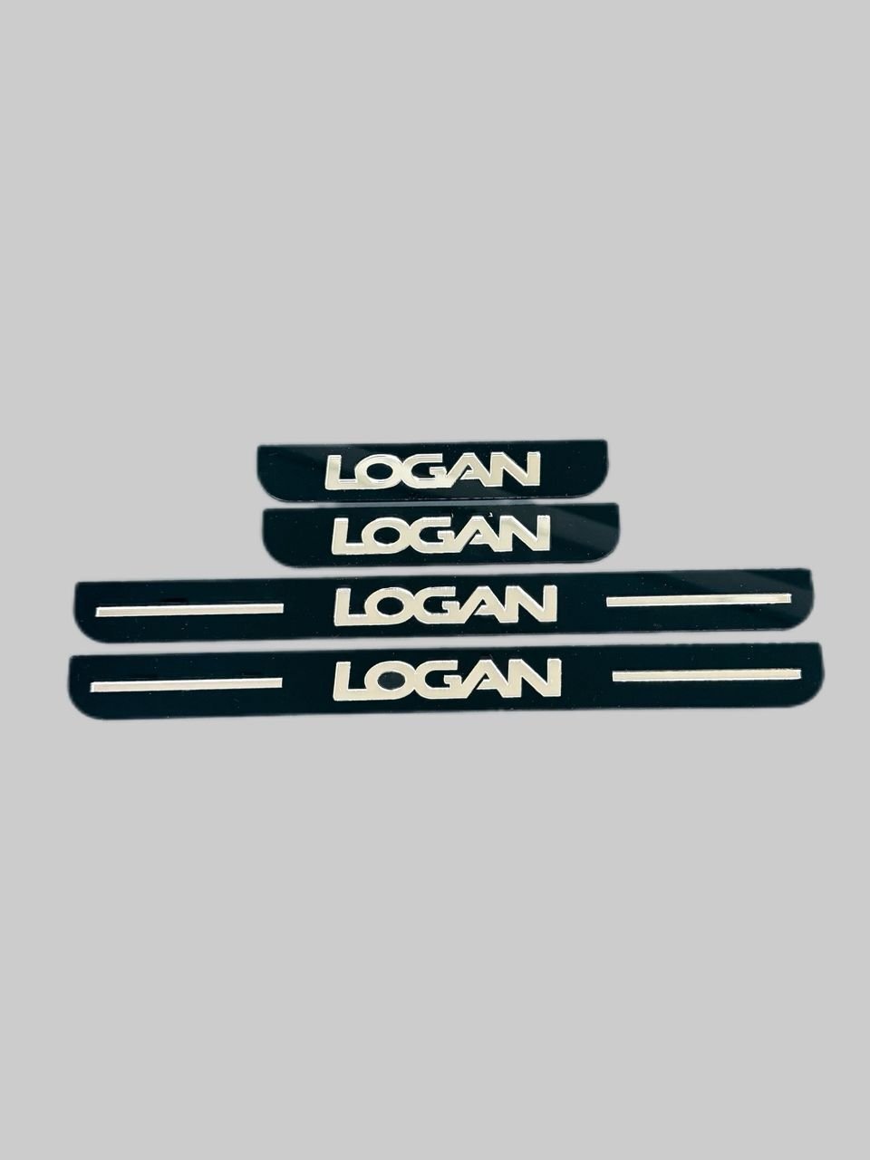 Logan pleksi kapı eşiği