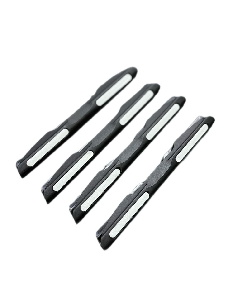 Geçmeli Beyaz Reflektörlü Kapı Koruyucu