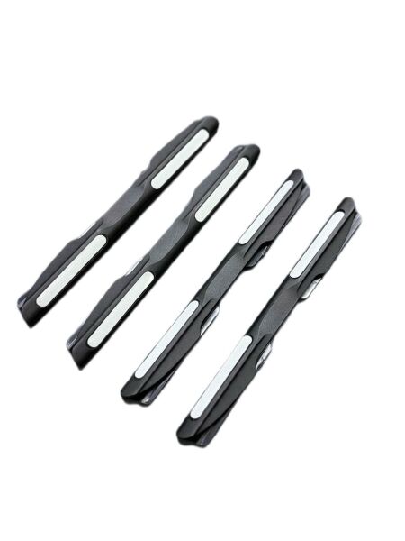 Geçmeli Beyaz Reflektörlü Kapı Koruyucu