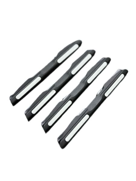 Geçmeli Beyaz Reflektörlü Kapı Koruyucu